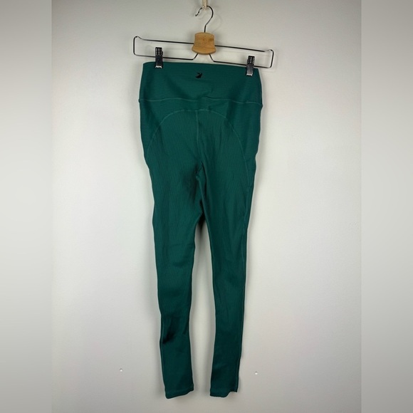 Glyder Ribbed Sculpting Compression Leggings, Size Medium - Picture 2 of 9